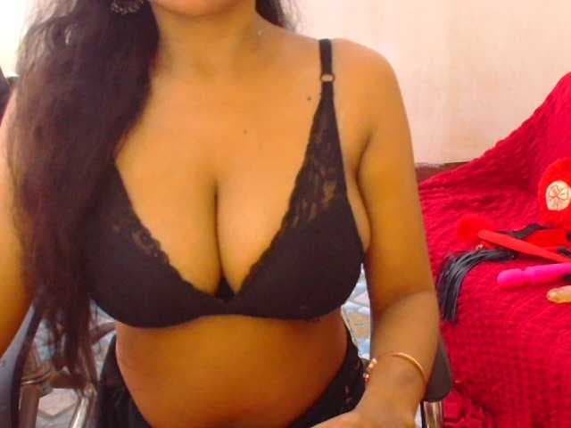 Indiansweetsour live cam