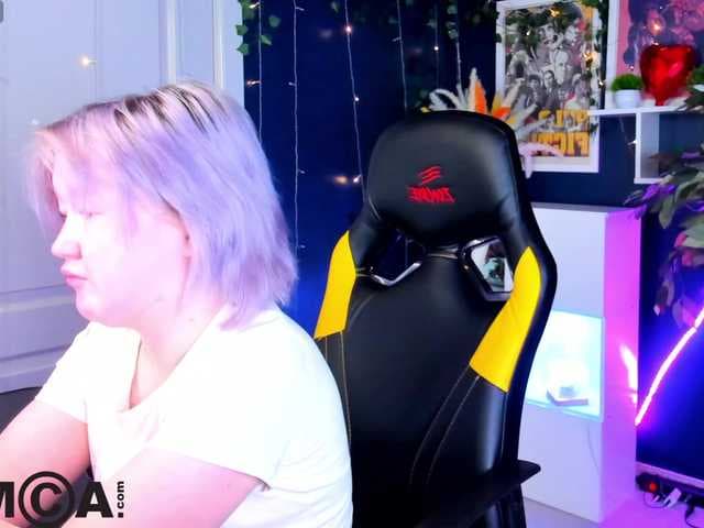 MiaFerd live cam