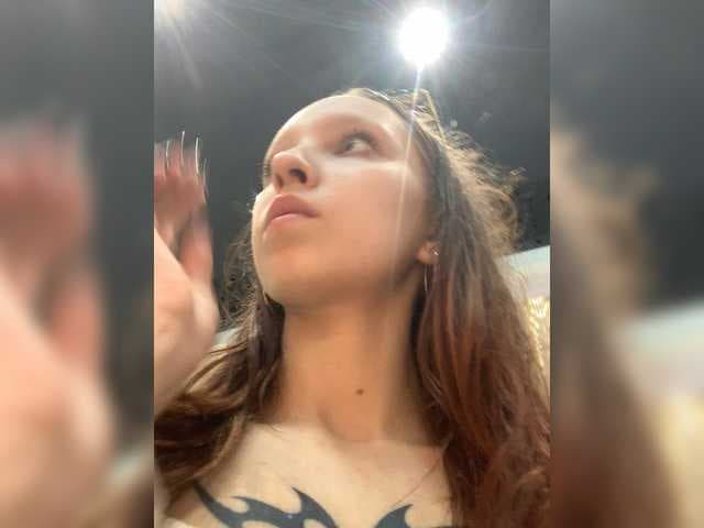 angelina20070 live cam