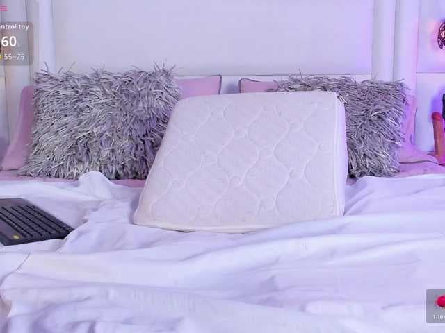 Azaleavolkova live cam