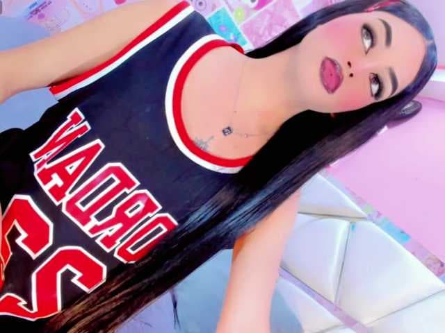 SamiQueen01 live cam