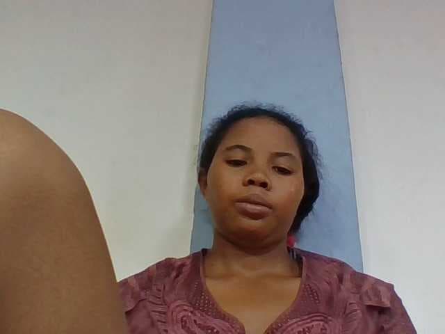 Juliah1a live cam