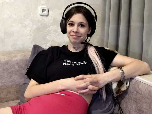 ShelleyPerkes live cam