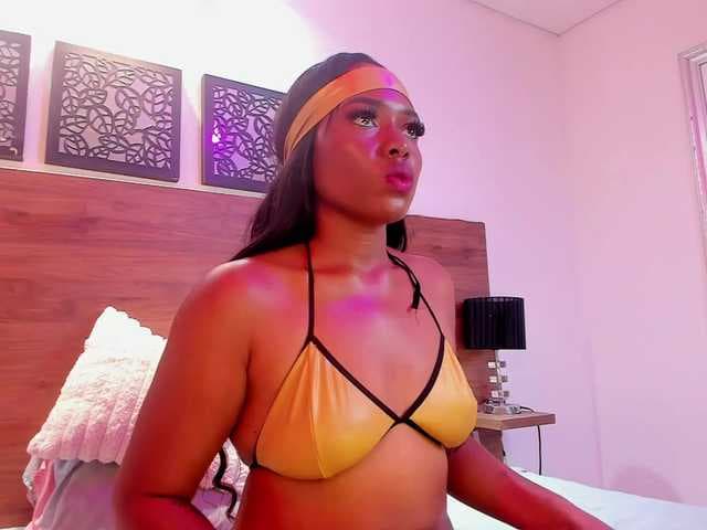 SANAIAHOT live cam