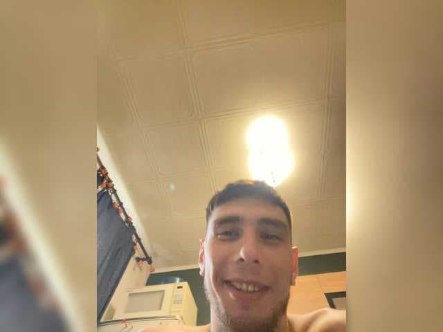 Mikki777Laky live cam