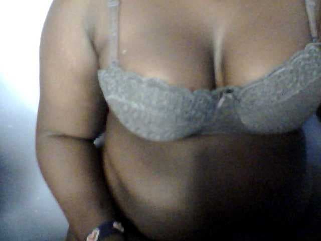 Sweetbooby live cam