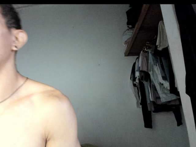 aquiles19 live cam