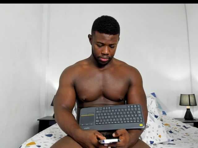 Max-flex live cam