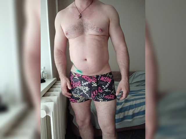 Mike21-1 live cam