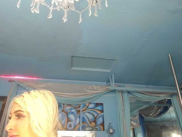 adrianna_fox live cam