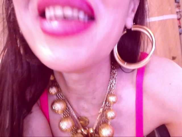 SpecialCerise live cam