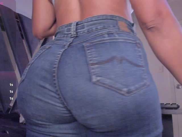 strong-girl live cam