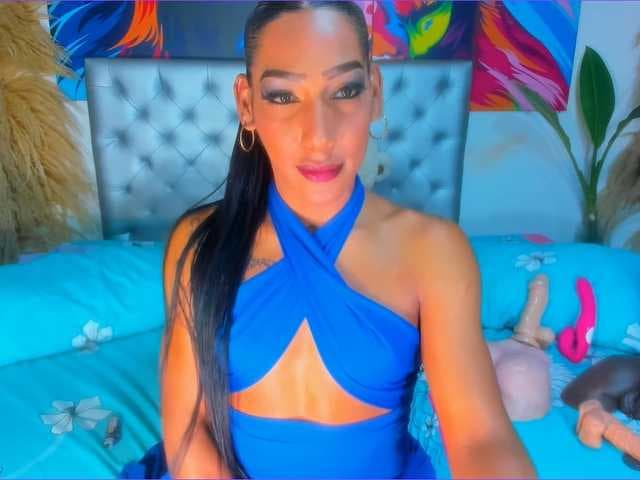 EbonyWilDoll live cam