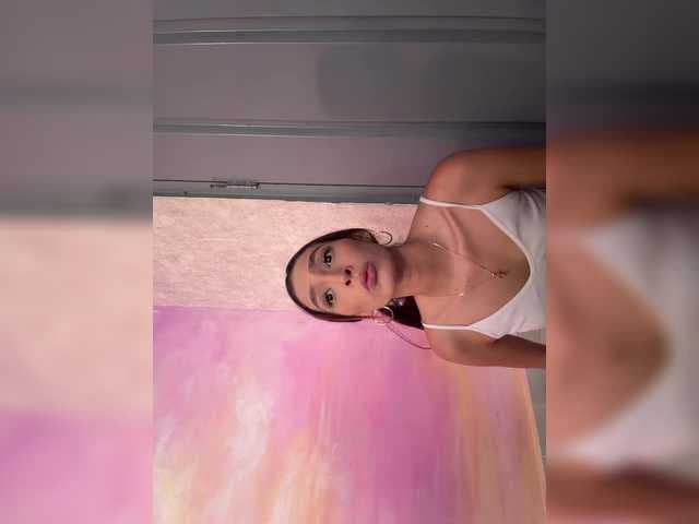 Megan-Holly live cam