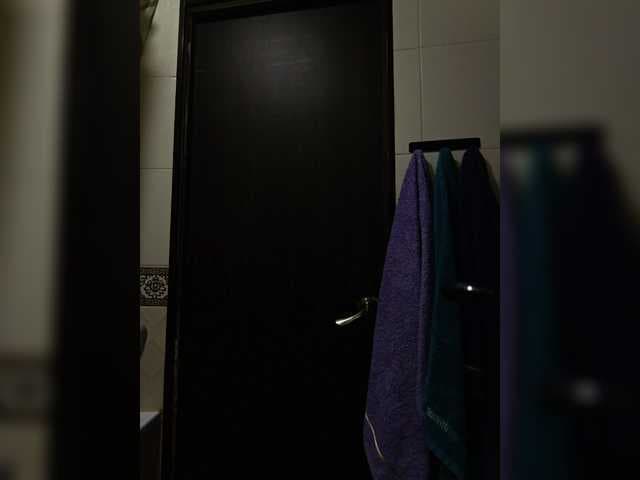 naked_taxi_dispatcher live cam