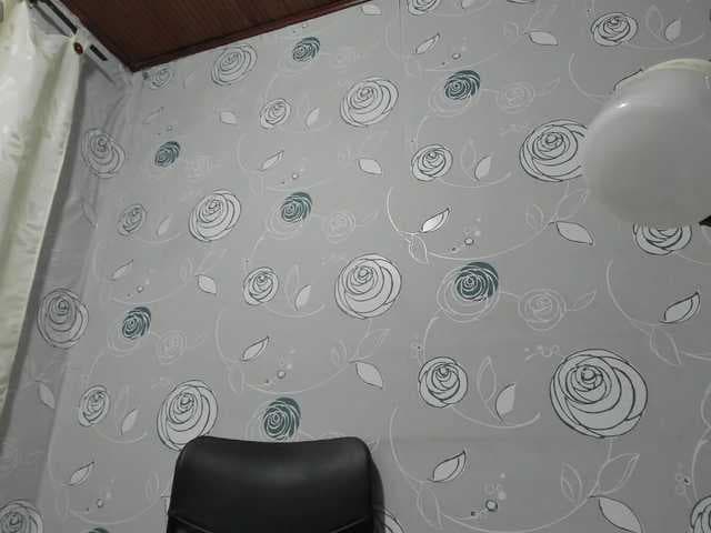 lunaeva23 live cam on BongaCams