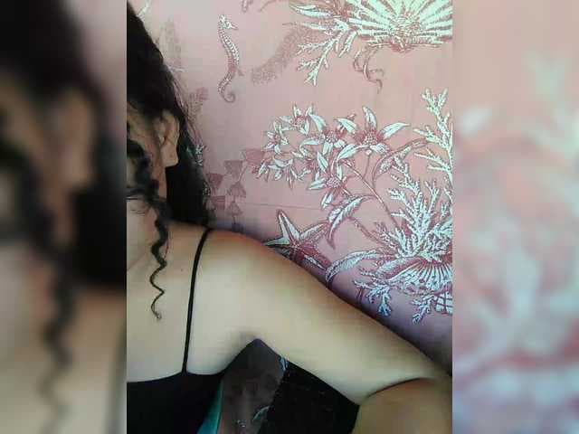 hornylittleprincess69 live cam