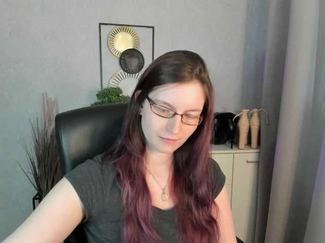 EmmaHeart live cam