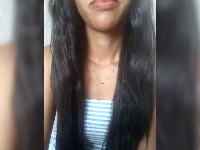 Aimeeh live cam on BongaCams