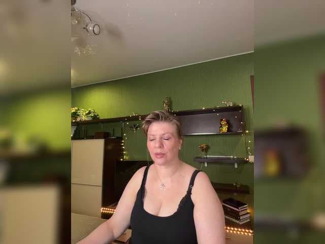 Veronika_Gold live cam