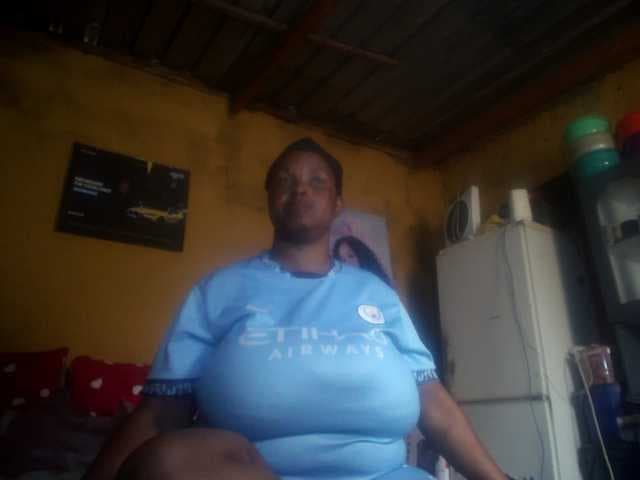 Melonboobs1 live cam