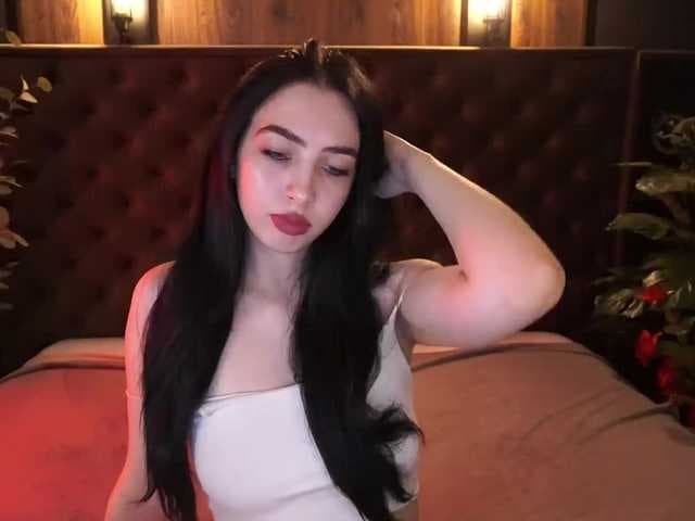 WildKittenX live cam