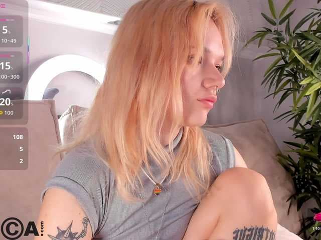 Molly-Platt live cam