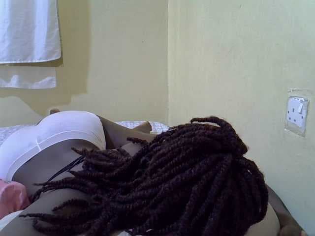 sexxy-maya1 live cam