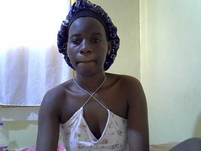 sexxy-maya1 live cam