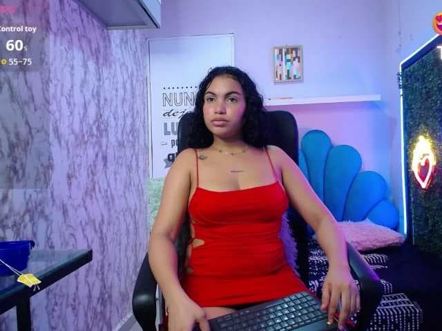 valeria-martinez19 live cam