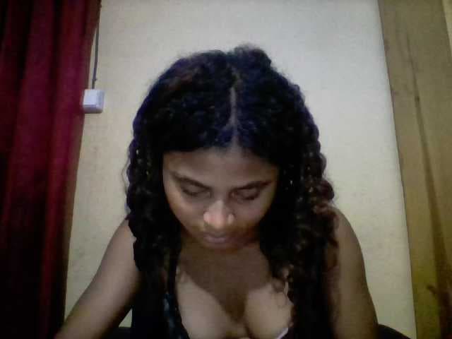 Carennehot2 live cam