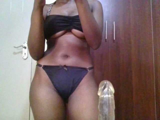 Brianasexy4u live cam