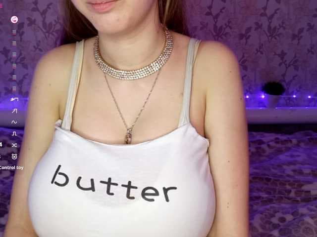 KimikoChandronnait live cam