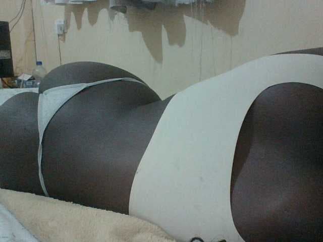 sexxymia live cam on BongaCams